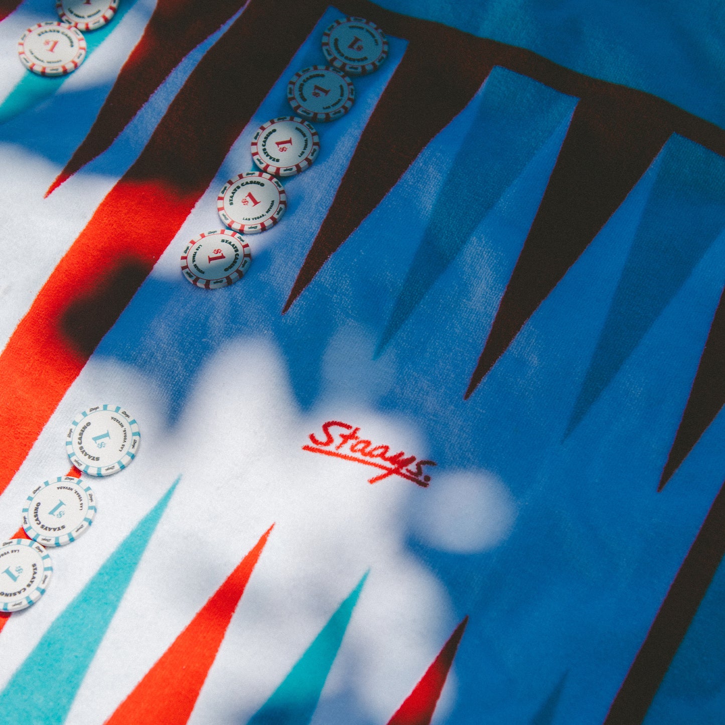 Serviette avec Backgammon